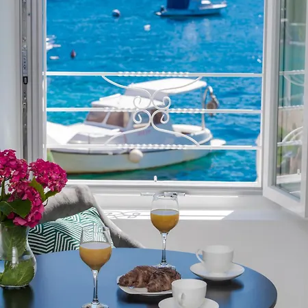 La Porta 2, Seaview In The Center